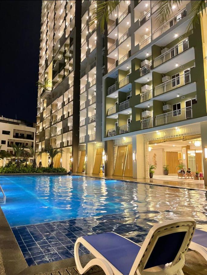 The Celandine By Dmci Homes Caloocan Екстериор снимка